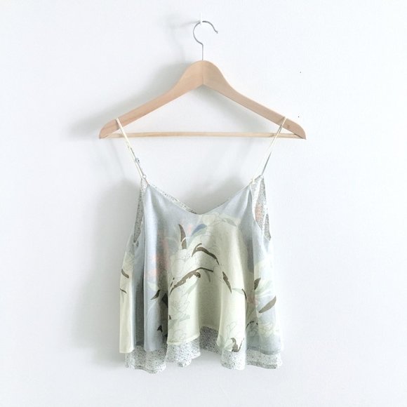 ⚡️SOLD⚡️ COPE UO chiffon layered tank - size Small - Picture 4 of 6